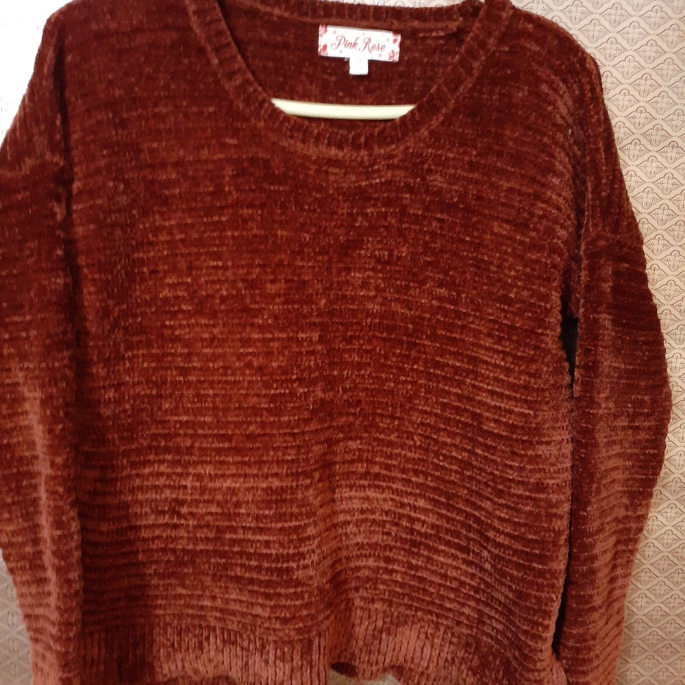 PINK ROSE  Size M  LS Russ Color